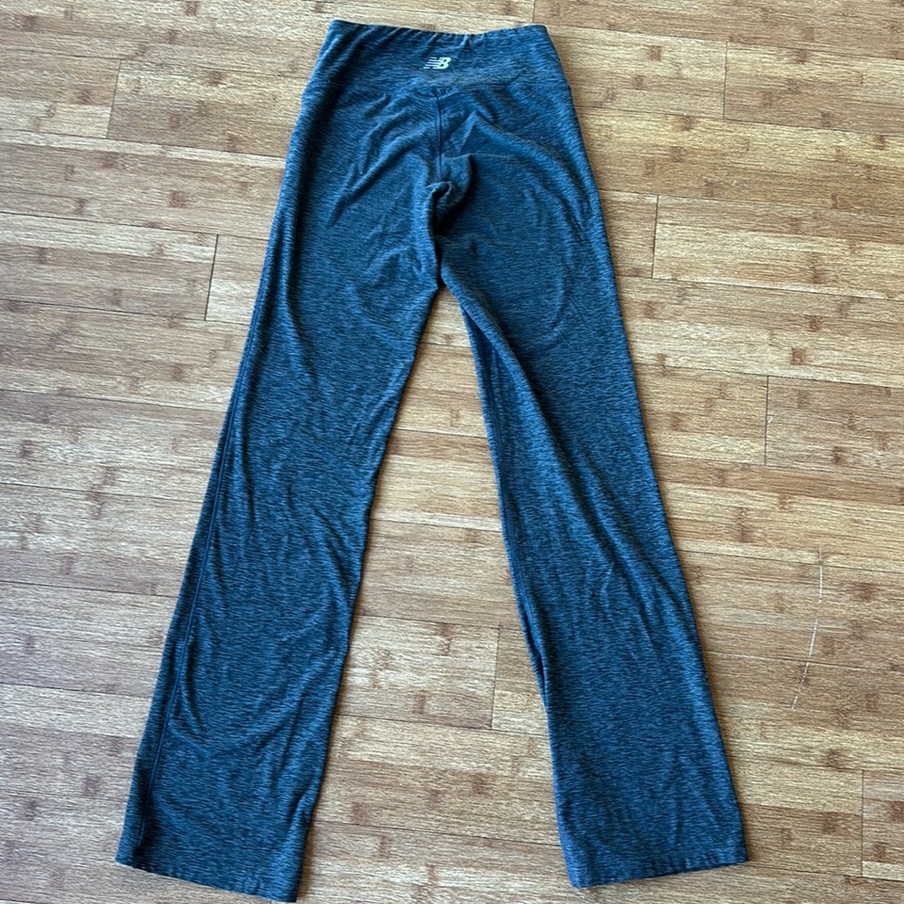 New Balance flare pants in XS gray